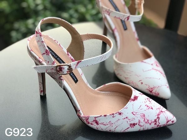 Giày sandal sơn thủy