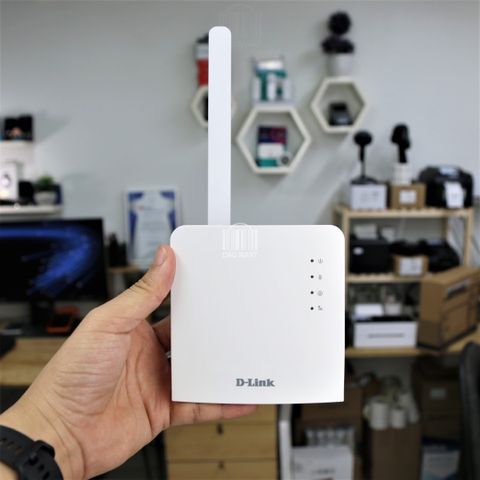  Bộ phát Wifi 4G DLink DWR-921E tích hợp 2 cổng LAN 300Mbps Hỗ trợ 32 thiết bị kết nối cùng lúc 