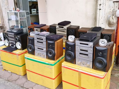  DÀN TRUNG: KENWOOD 5002, 7002, 1001G, PIONEER N901, PIONEER R9, PANASONIC CA7 