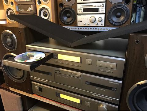  DÀN TRUNG: ONKYO R100 