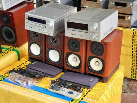  DÀN MINI ONKYO SO TÀI: ONKYO CR D2 VÀ CR 555 