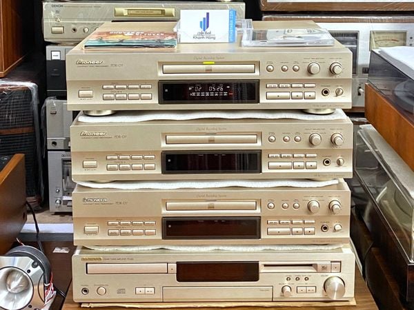 Đầu CD Nhật PIONEER PDR D7 kiêm giải mã DAC 24bit – Dàn Nội