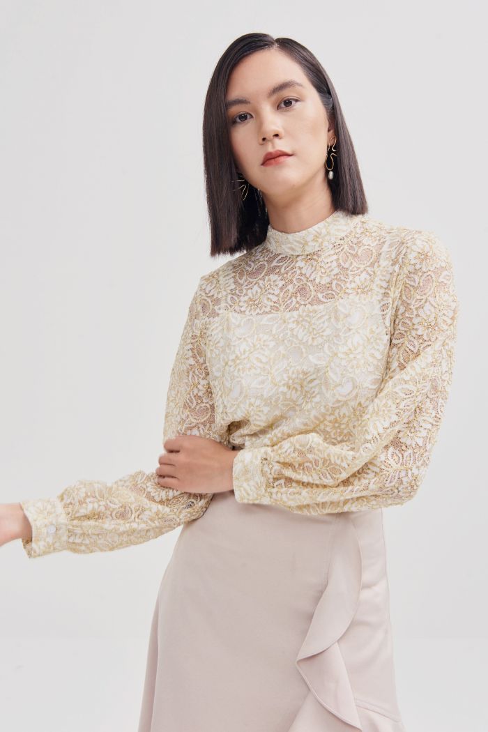 Áo ren thêu tay dài