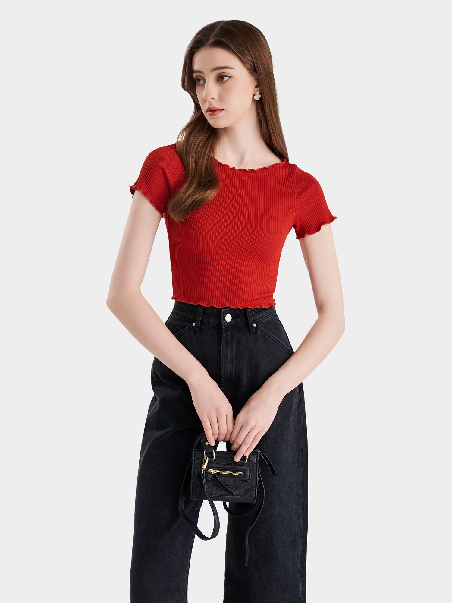  Áo thun gân croptop tay ngắn cuốn biên 