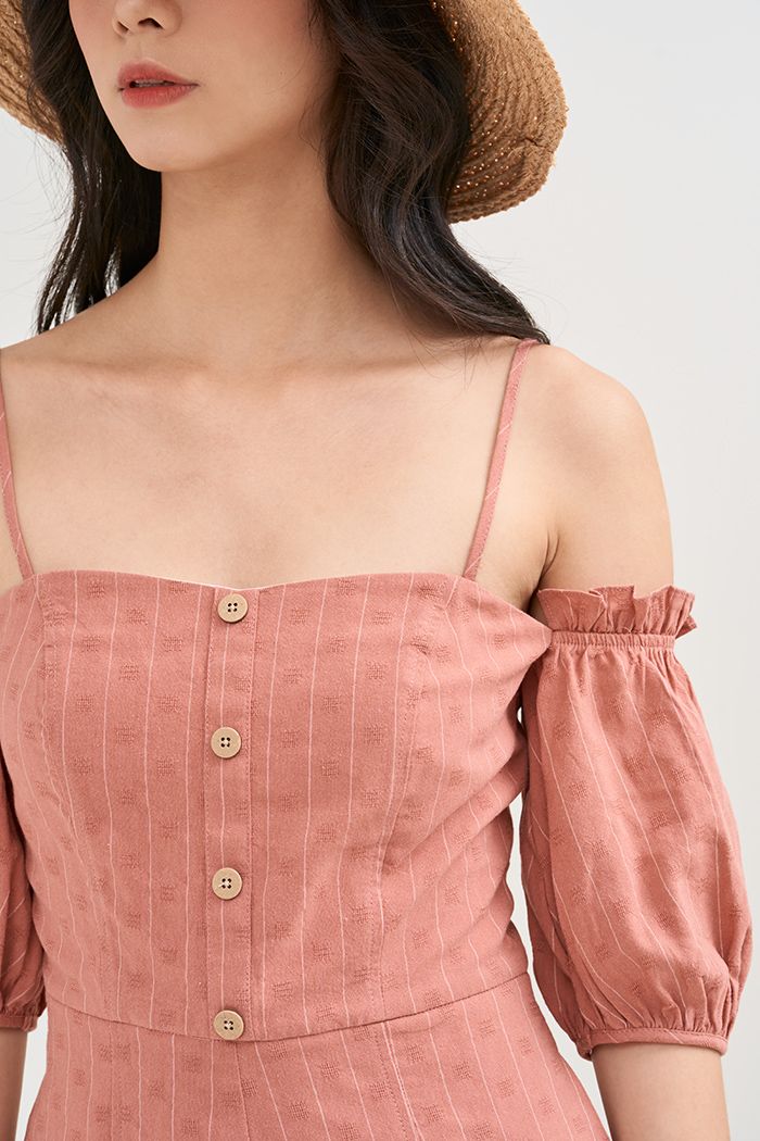 Jumpsuit caro nhấn nẹp nút tay rời