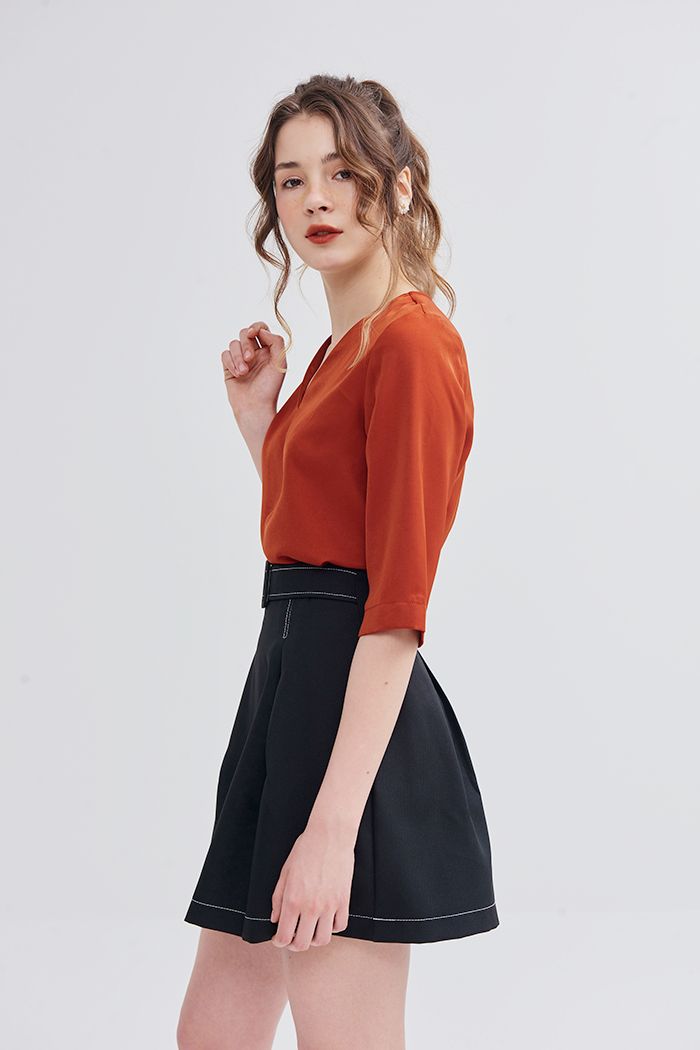 Áo sơmi cơ bản cổ tim tay lỡ SPR19