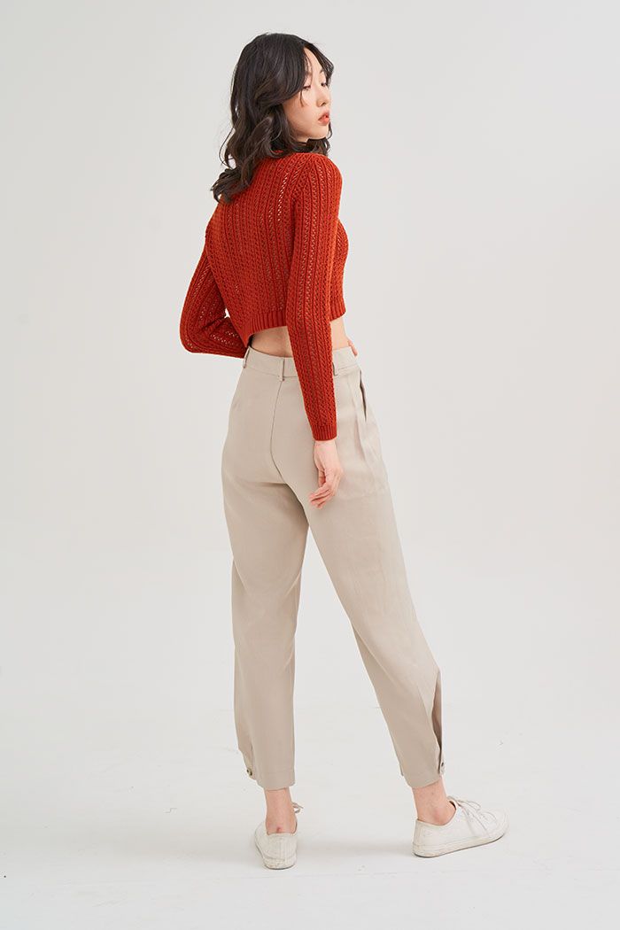 Áo thun croptop dệt kim tay dài đan hình thoi