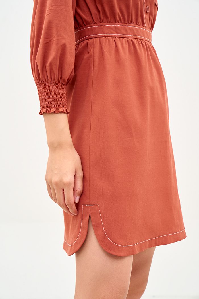 Đầm 2 túi hộp xẻ lai