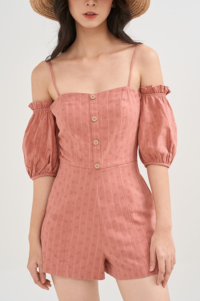 Jumpsuit caro nhấn nẹp nút tay rời