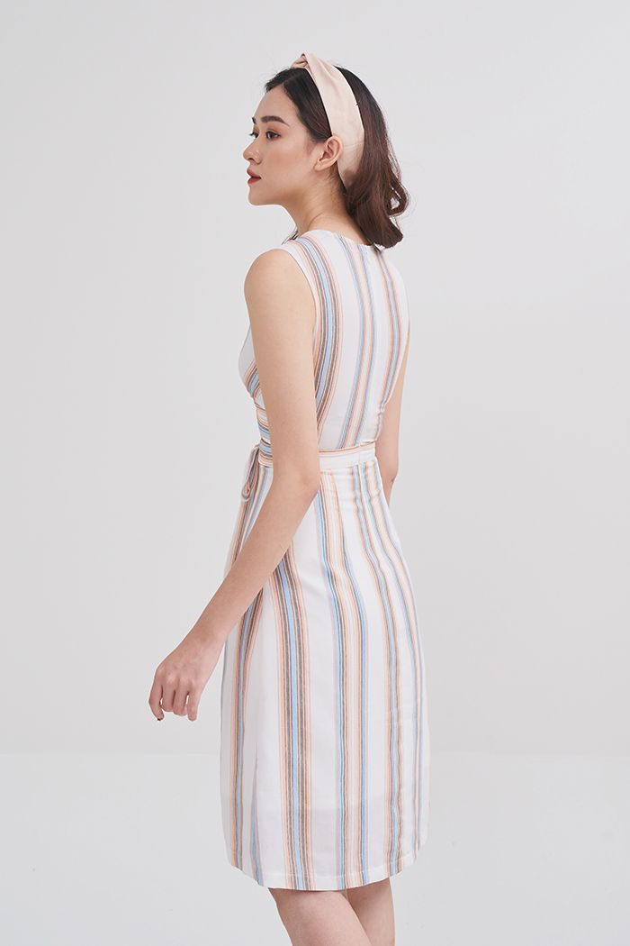 Đầm sát nách sọc cutout bụng