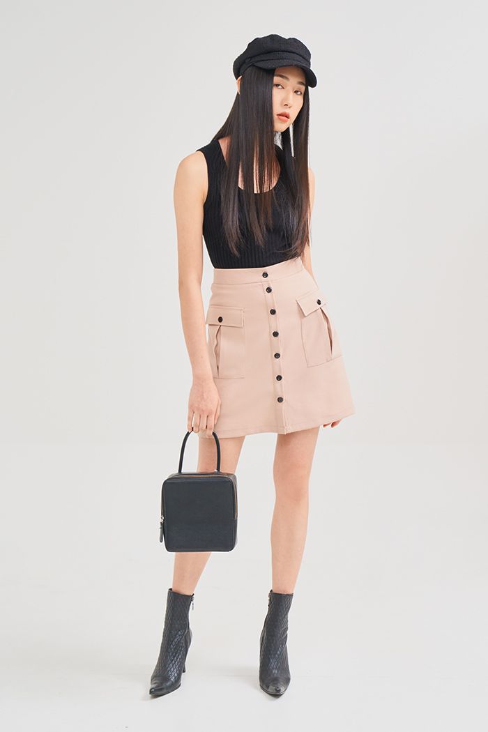 Váy Khaki nẹp nút túi hộp