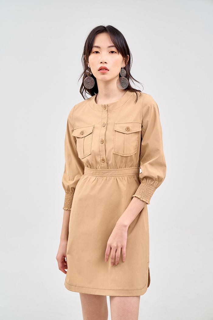 Đầm 2 túi hộp xẻ lai