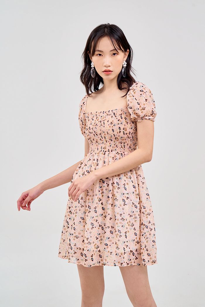 Đầm cổ vuông in hoa nhún thun thân trên