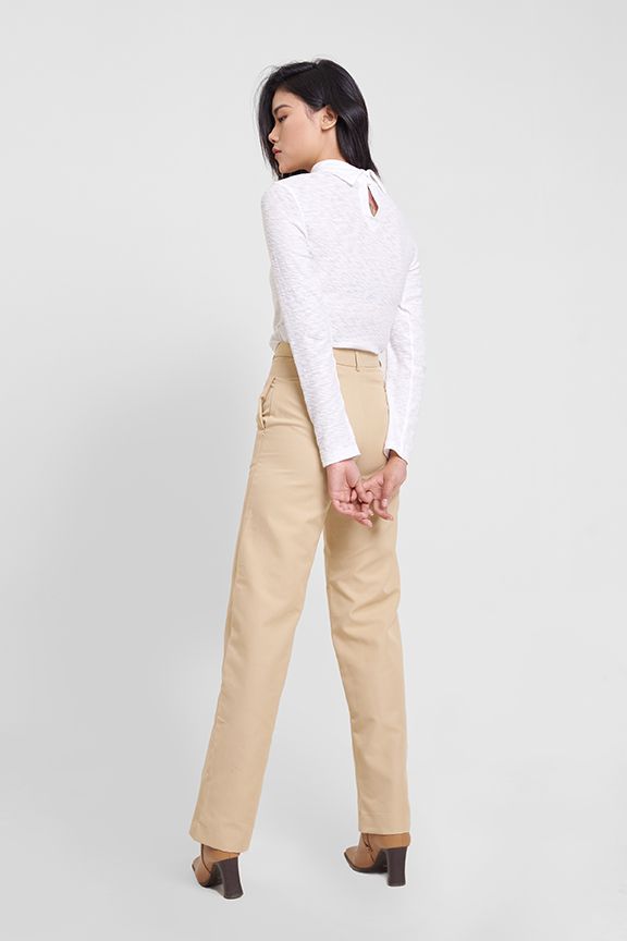 Quần khaki ống đứng