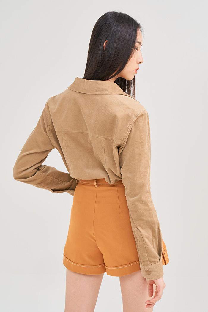 Áo khoác khaki tay dài form rộng 4 túi