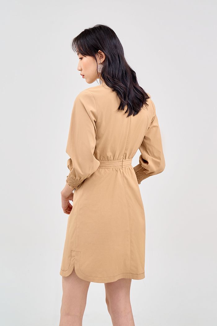 Đầm 2 túi hộp xẻ lai