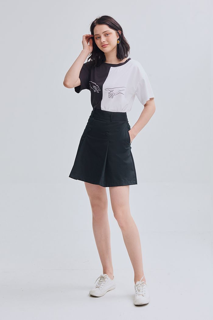 Váy A ngang gối nhấn 4 nút