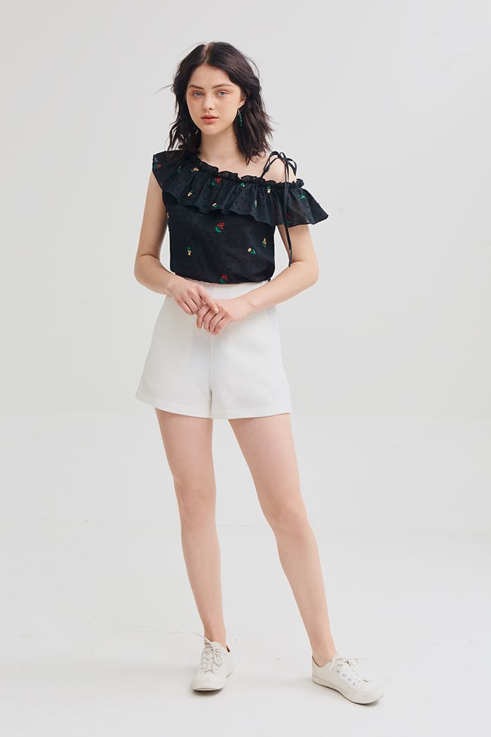 Áo cotton thêu hoa bèo 1 vai dây