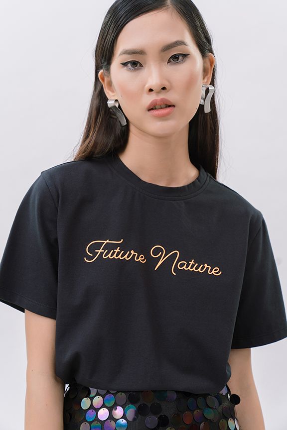 Áo thun in slogan