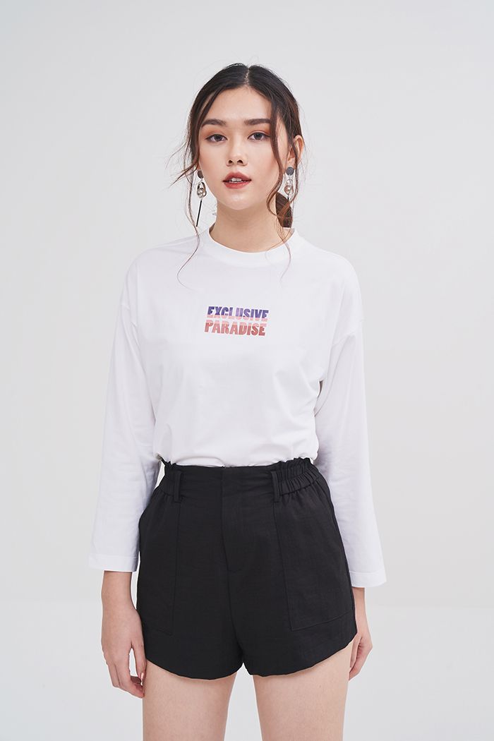 Quần short lưng thun đắp 2 túi vuông