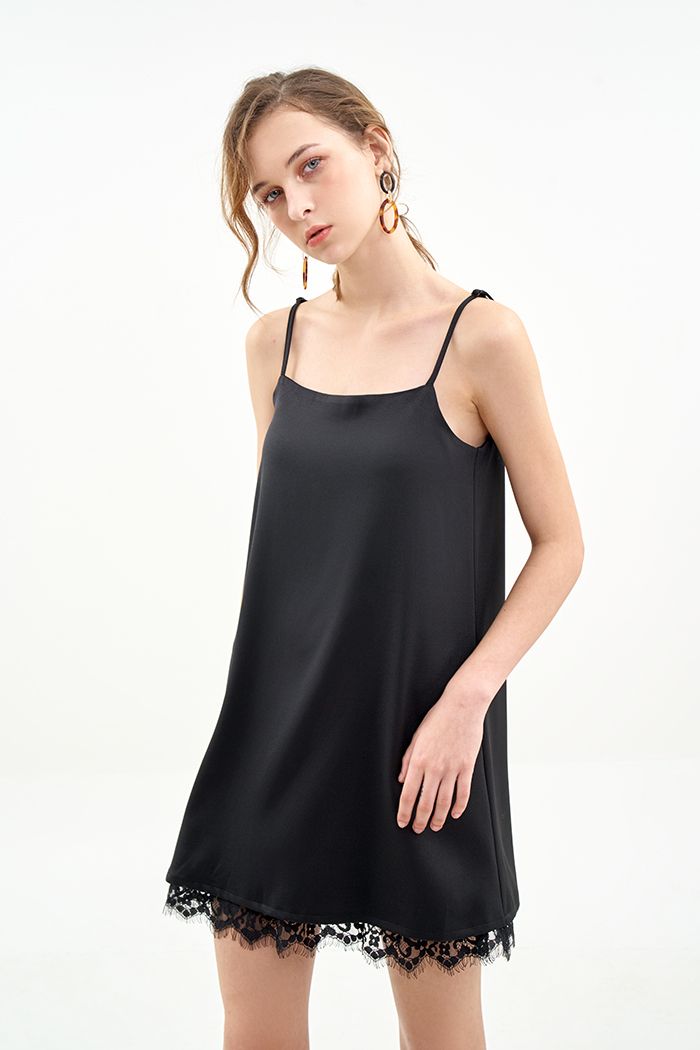 Đầm sleepdress 2 dây phối ren