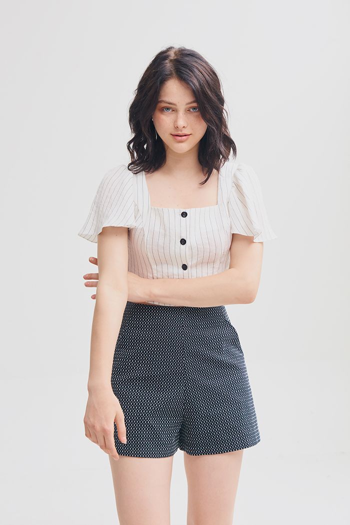 Quần short in hoạ tiết ss19 vải xốp