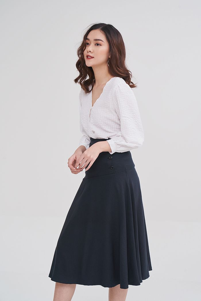 Váy midi rã xéo lưng liền