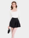  Váy skort đắp chéo xếp li đính khoen kim loại 