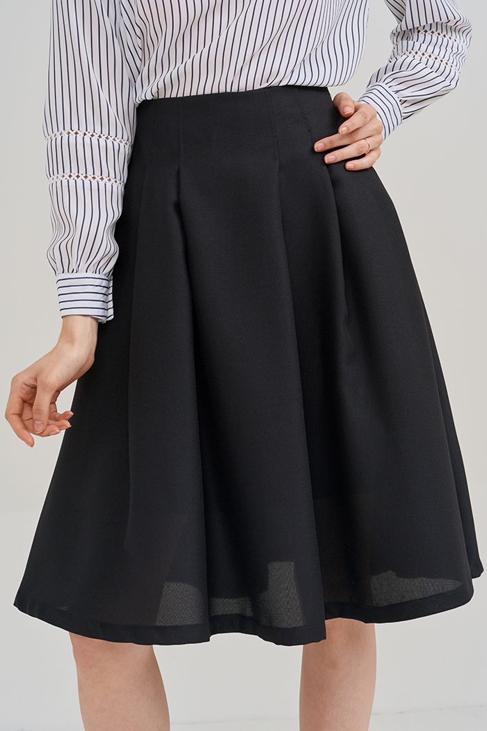 Váy midi xếp li lưng liền dây kéo hông