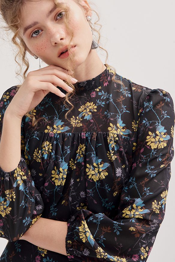 Đầm in hoạ tiết fw18 tay lở nhún vai