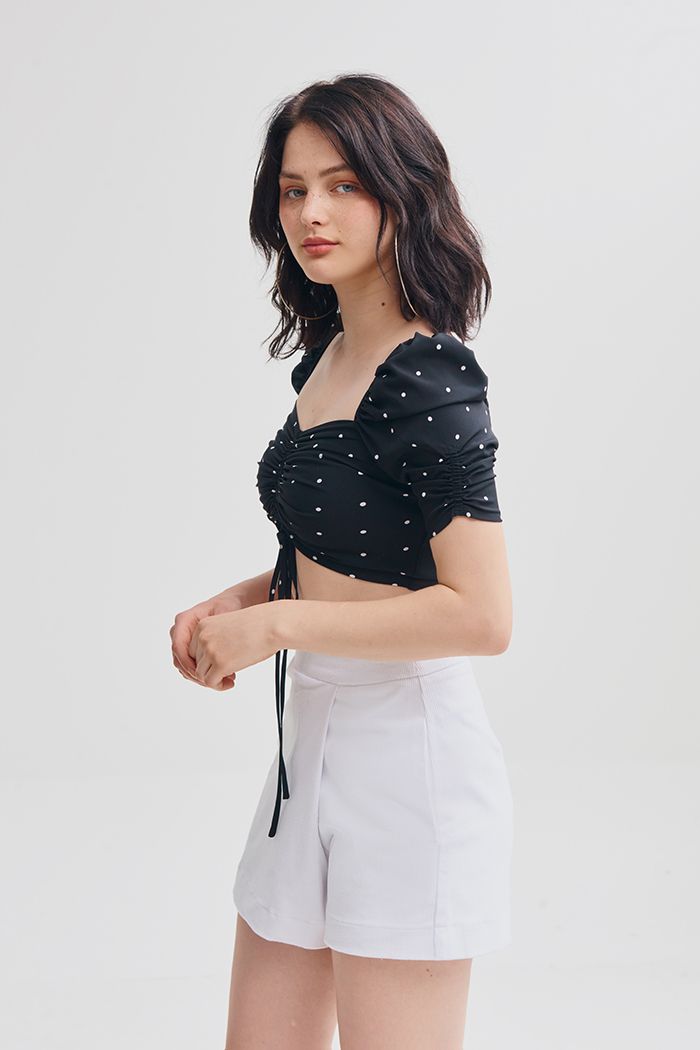 Áo crotop cổ queen rút nhún giữa ngực