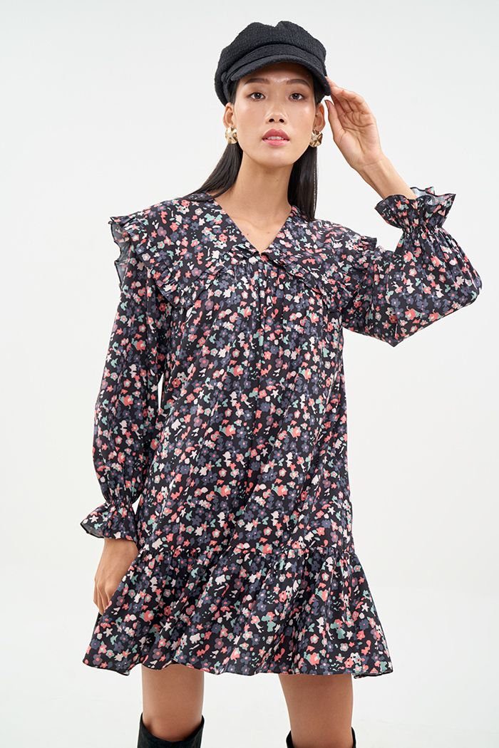 Đầm form rộng in hoạ tiết bèo tấm cổ tùng