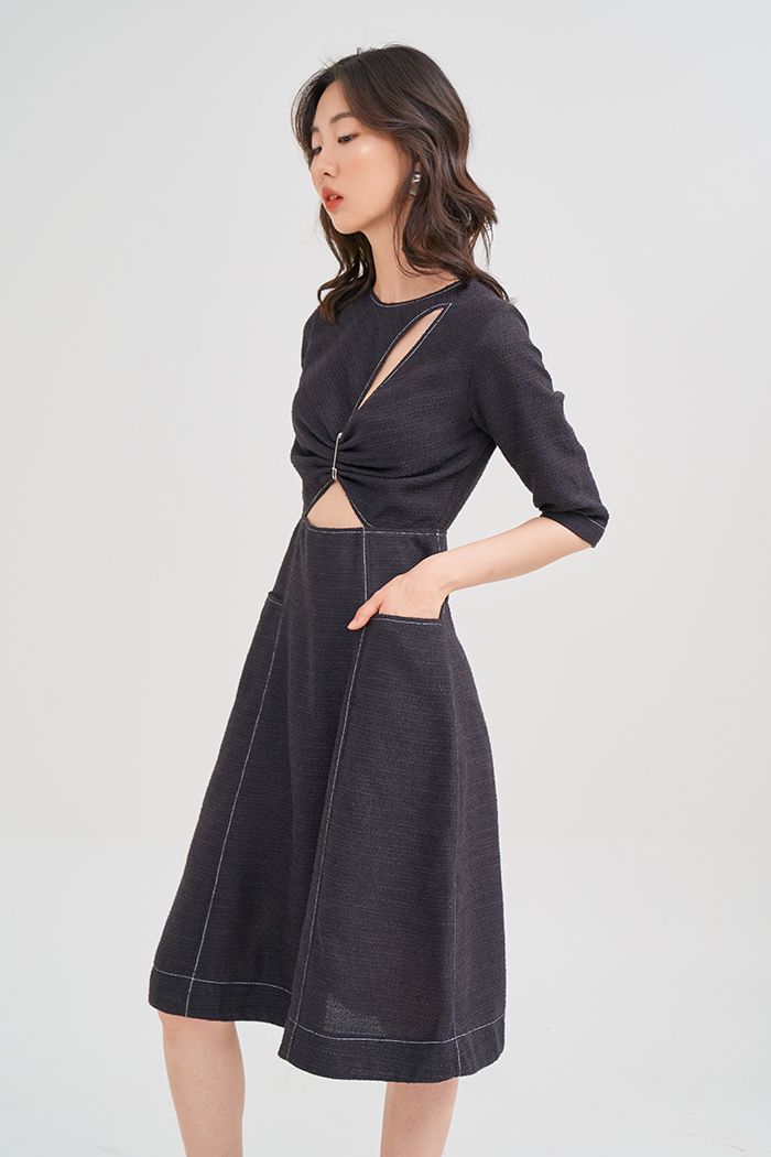 Đầm vải tuýt cutout thân trước chỉ nổi