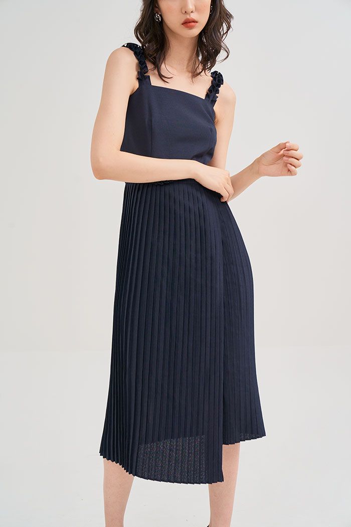 Đầm 2 dây midi dập li tùng