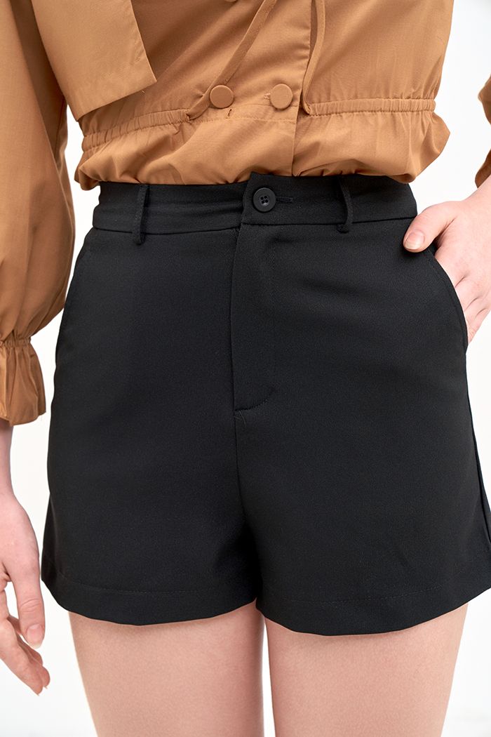 Quần short cơ bản fall 19