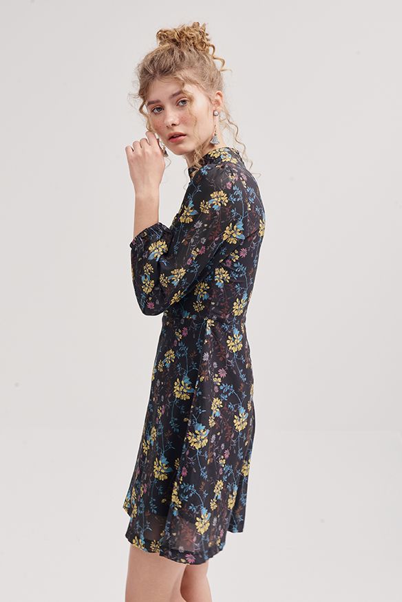 Đầm in hoạ tiết fw18 tay lở nhún vai