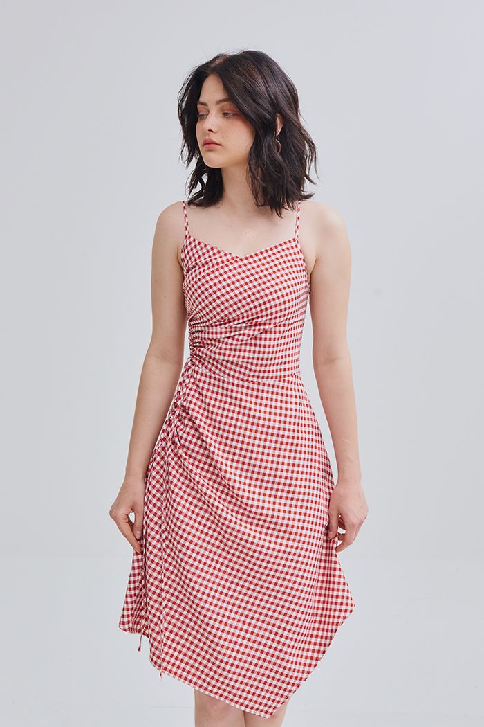 Đầm 2 dây caro rút nhún 1 bên eo