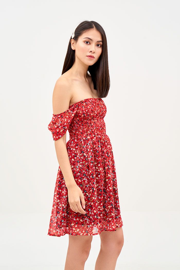 Đầm cổ vuông in hoa nhún thun thân trên