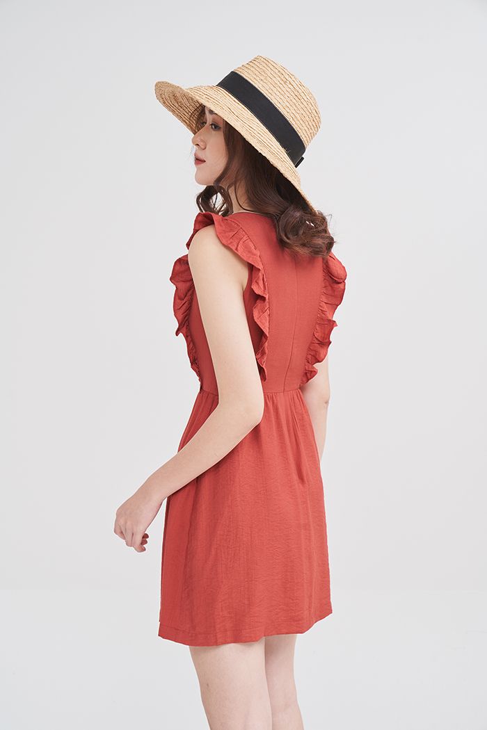 Đầm sát nách cập bèo QT25D