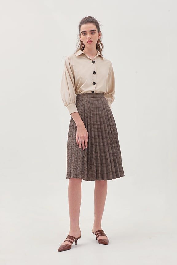 Áo sơmi linen tay dài nhấn nút