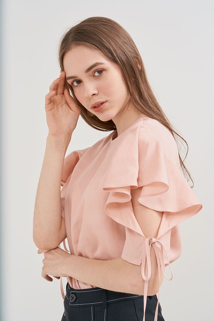 Áo cổ tròn tay bèo cột nơ