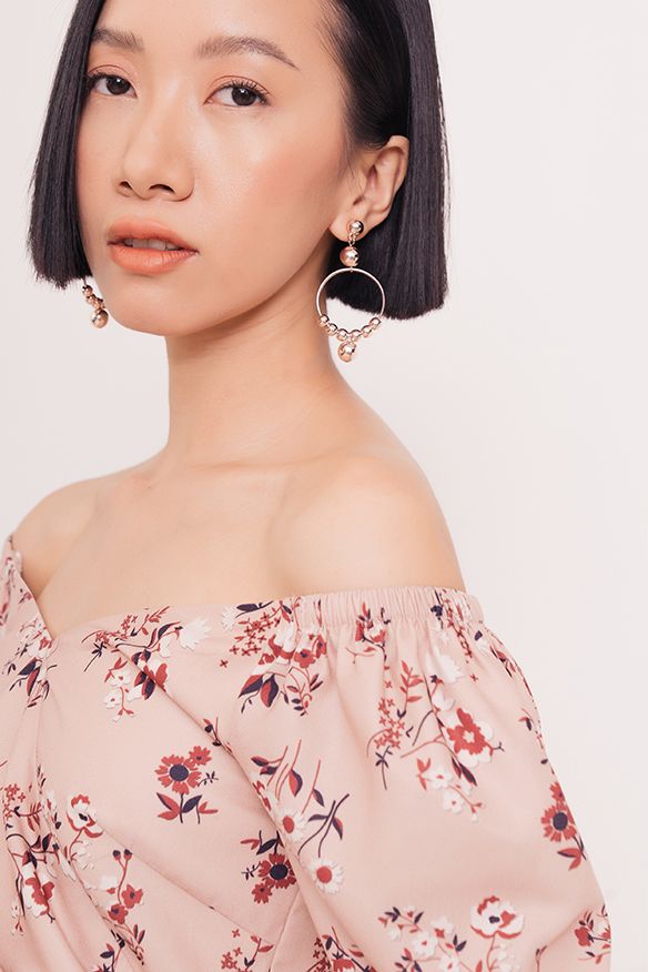 Đầm in hoạ tiết hoa nhấn chi tiết crown