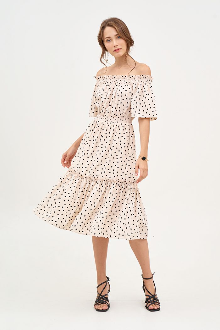 Đầm linen chấm bi midi rã tùng nhún thun