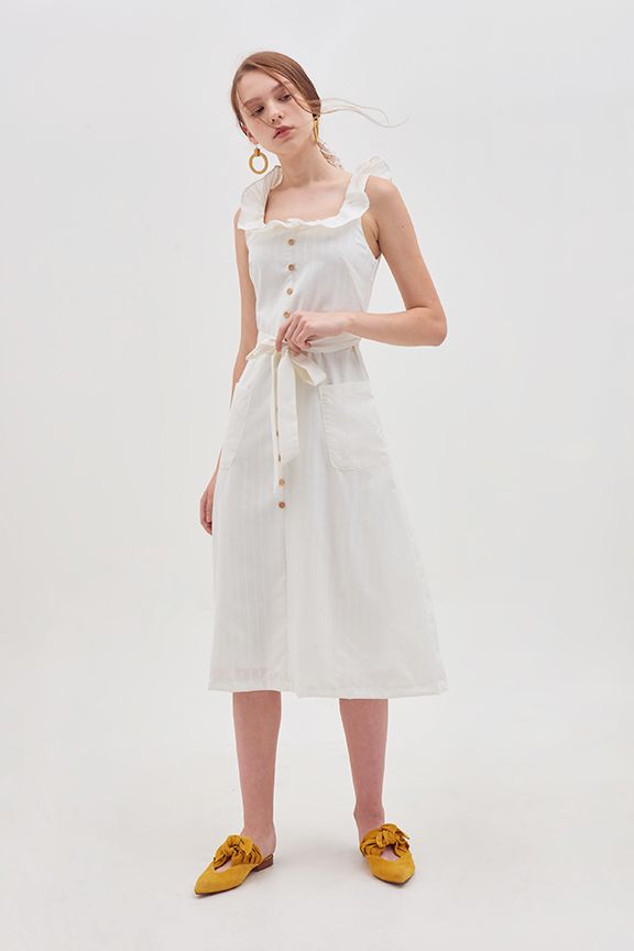 Đầm sát nách cổ vuông bèo midi