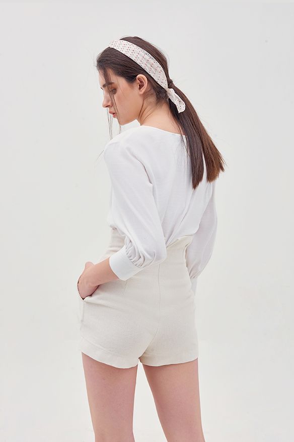 Quần short lưng liền xếp ly 1 bên
