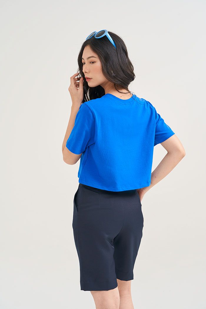 Áo thun croptop in slogan A Paris