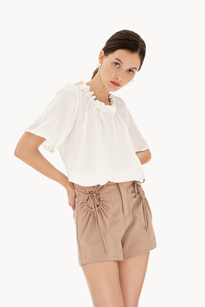 Quần short đắp 2 túi rút dây