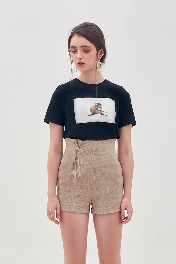 Quần short lưng liền xếp ly 1 bên