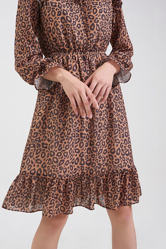 Đầm ngang gối in hoạ tiết prefall18