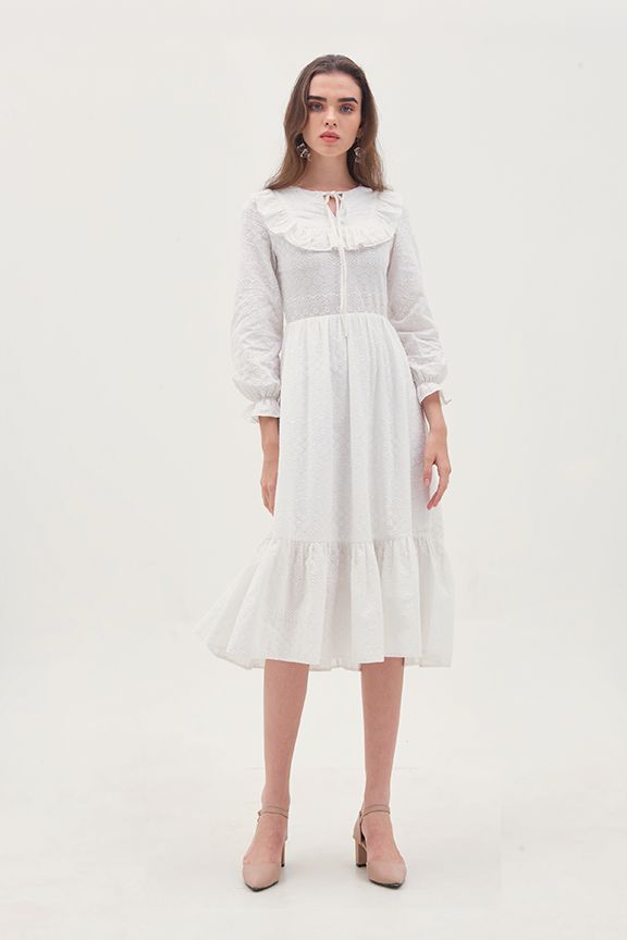 Đầm midi bèo ren cotton thêu